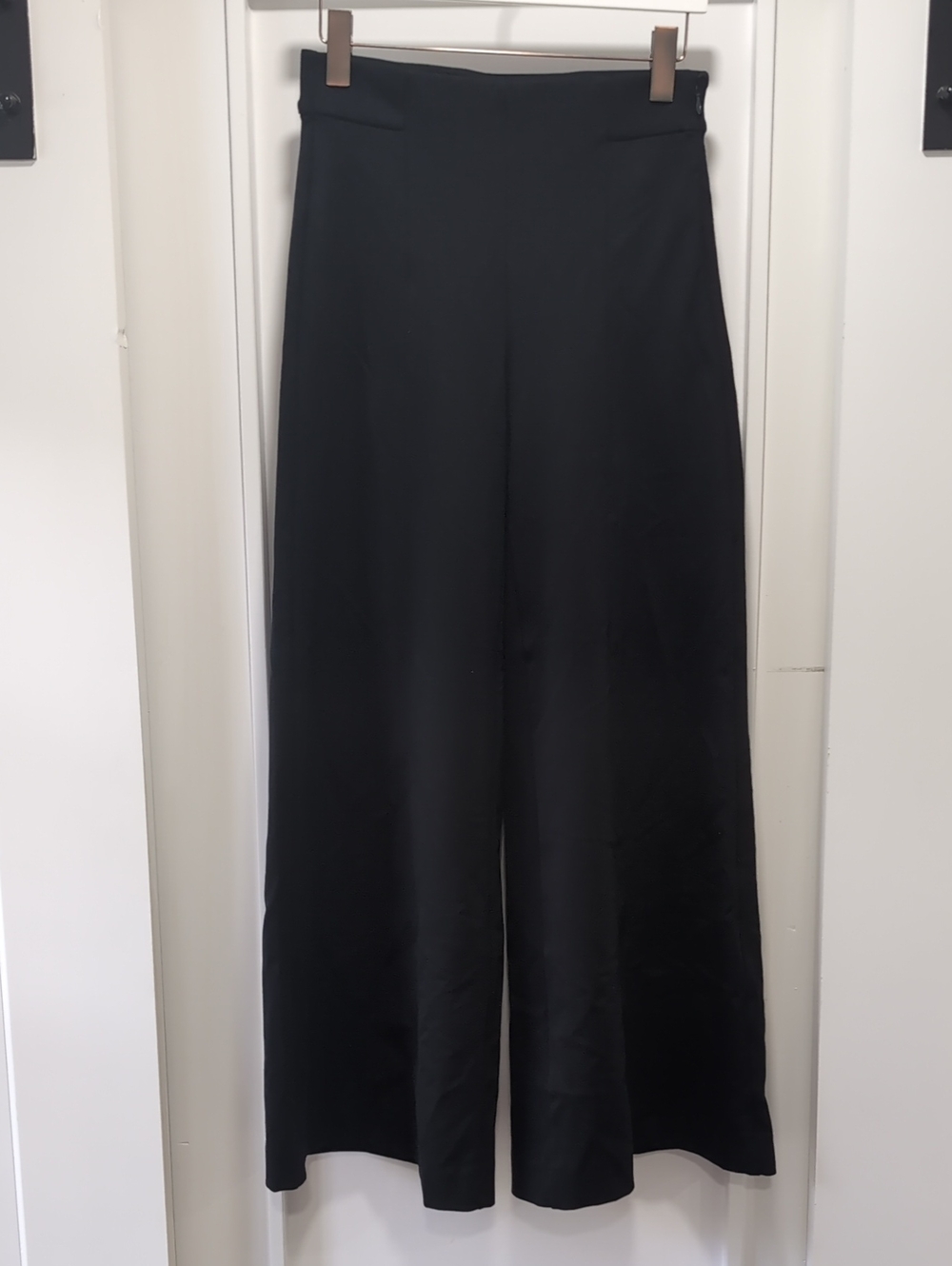 Ann Taylor Black Wide-Leg Stretch Trousers Size 2